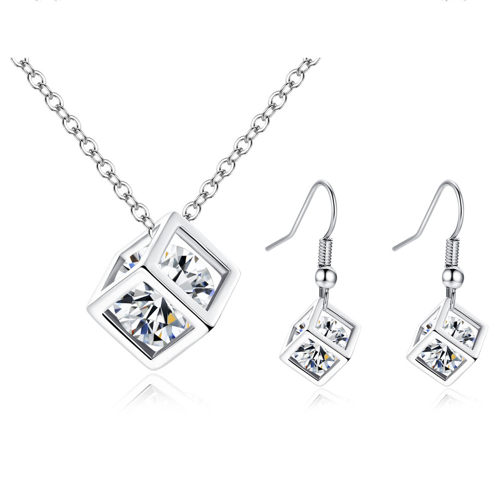 Karmiss Crystal Cube silver